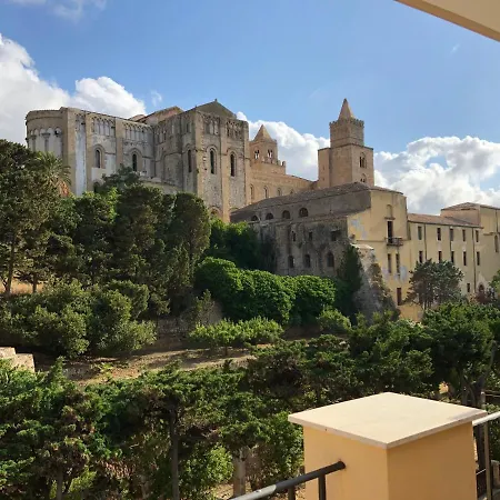 La Casa Sulla Scogliera Apartman