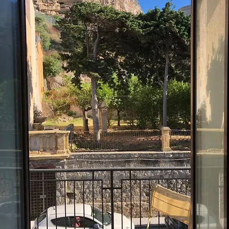 La Casa Sulla Scogliera Lejlighed Cefalù
