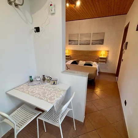 La Casa Sulla Scogliera Apartament *